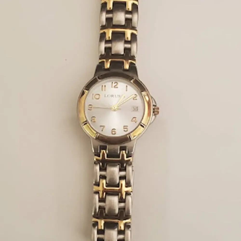 Lorus women watch
